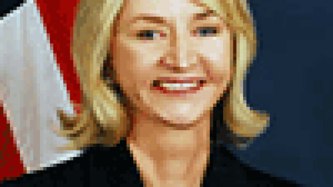 karen-hedlund-100.gif