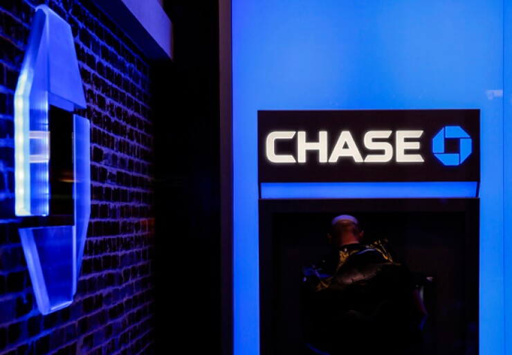jpmorgan-chase-branch-atm.jpg