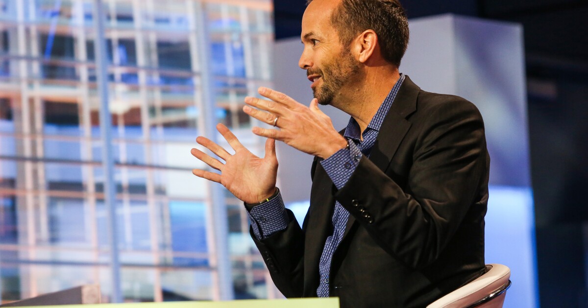 Upstart CEO to step down; stock dips 15% on earnings report Upstart CEO to step down; stock dips 15% on earnings report