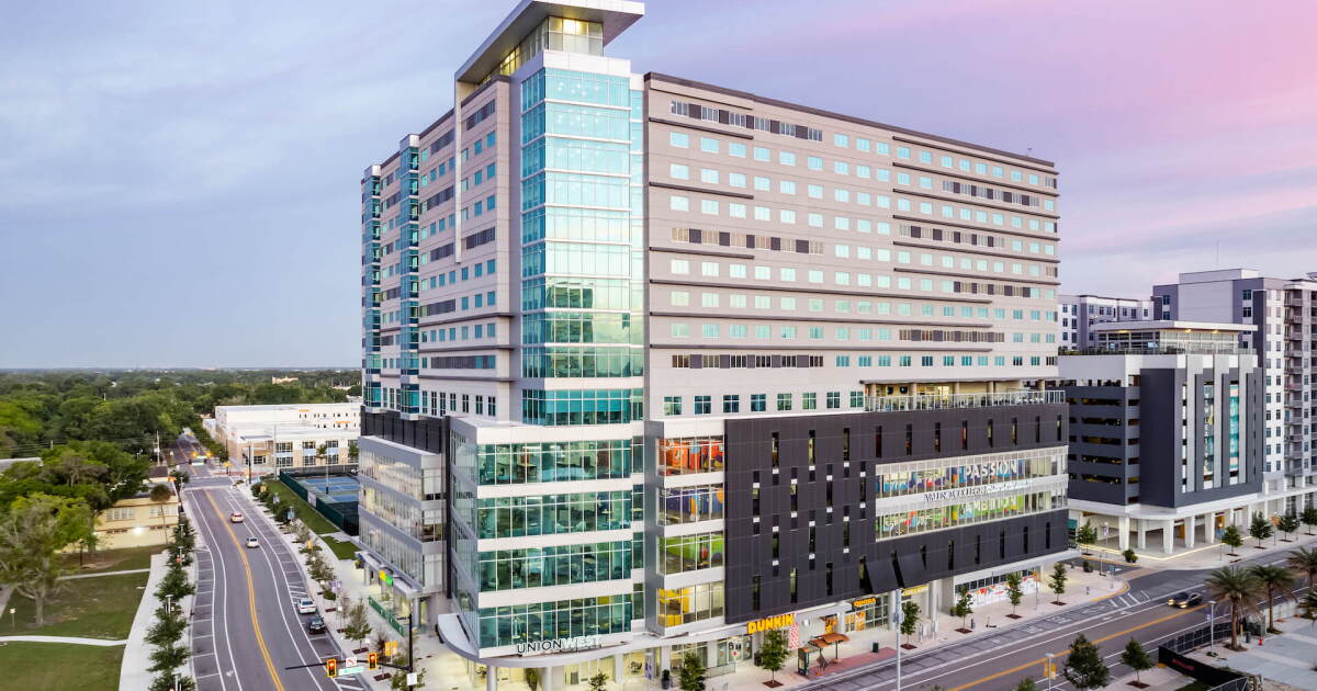 Speculative student housing bonds go divergent ways