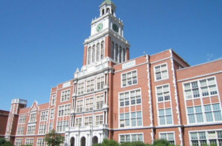 den-east-high-sch.jpg