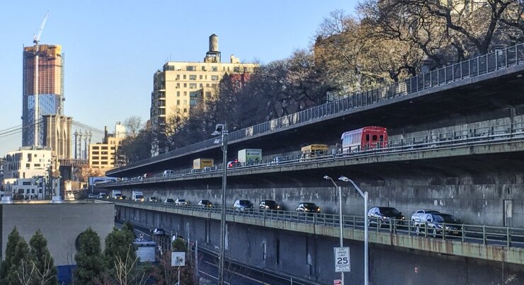 Brooklyn-Queens Expressway