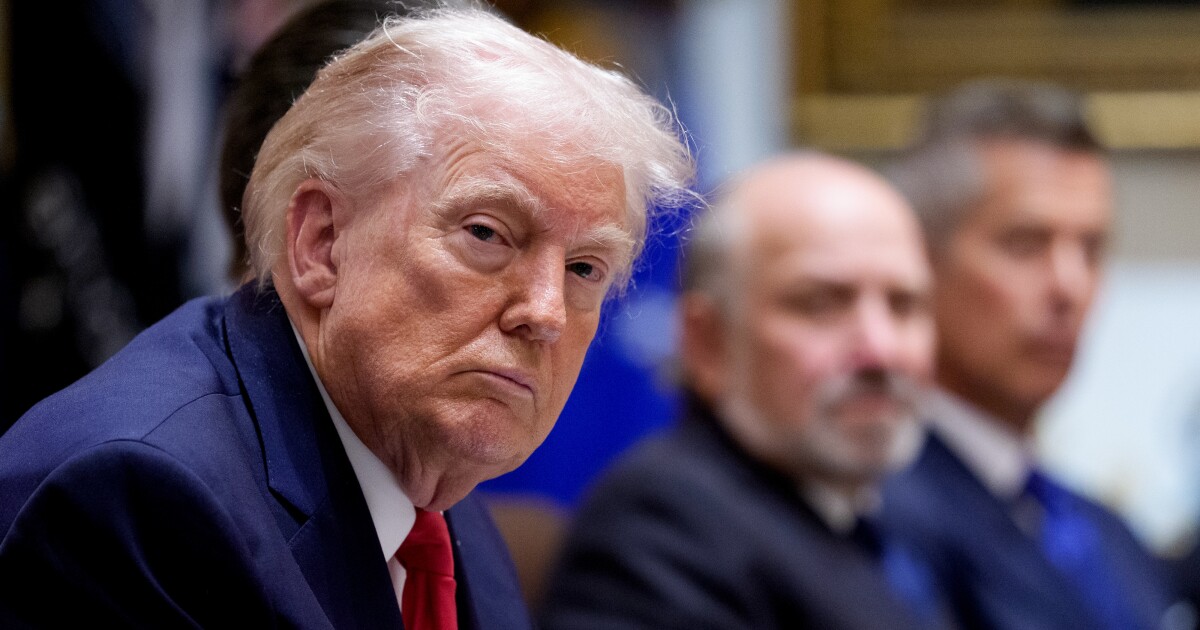 Trump sues IRS, Treasury for B for tax-return leak Trump sues IRS, Treasury for B for tax-return leak