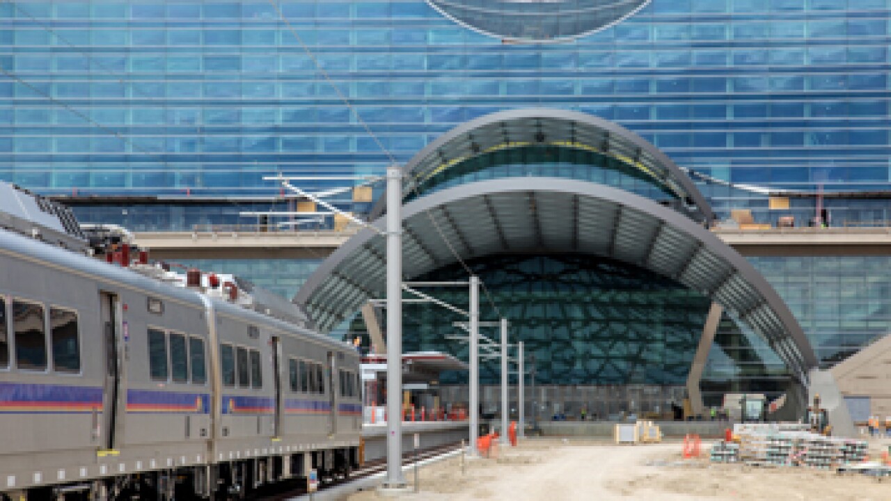 dia-hotel-w-train-dia.jpg