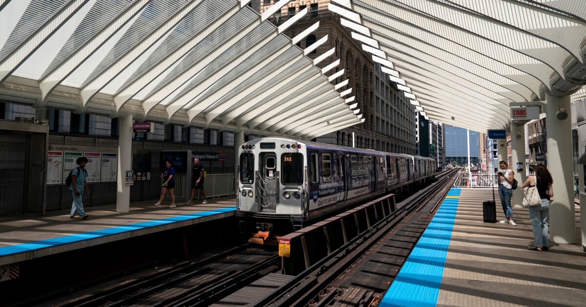 How a sales tax law change delayed Chicago transit's fiscal cliff How a sales tax law change delayed Chicago transit's fiscal cliff