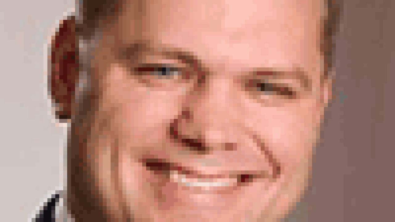 christopher-koegel-100.gif