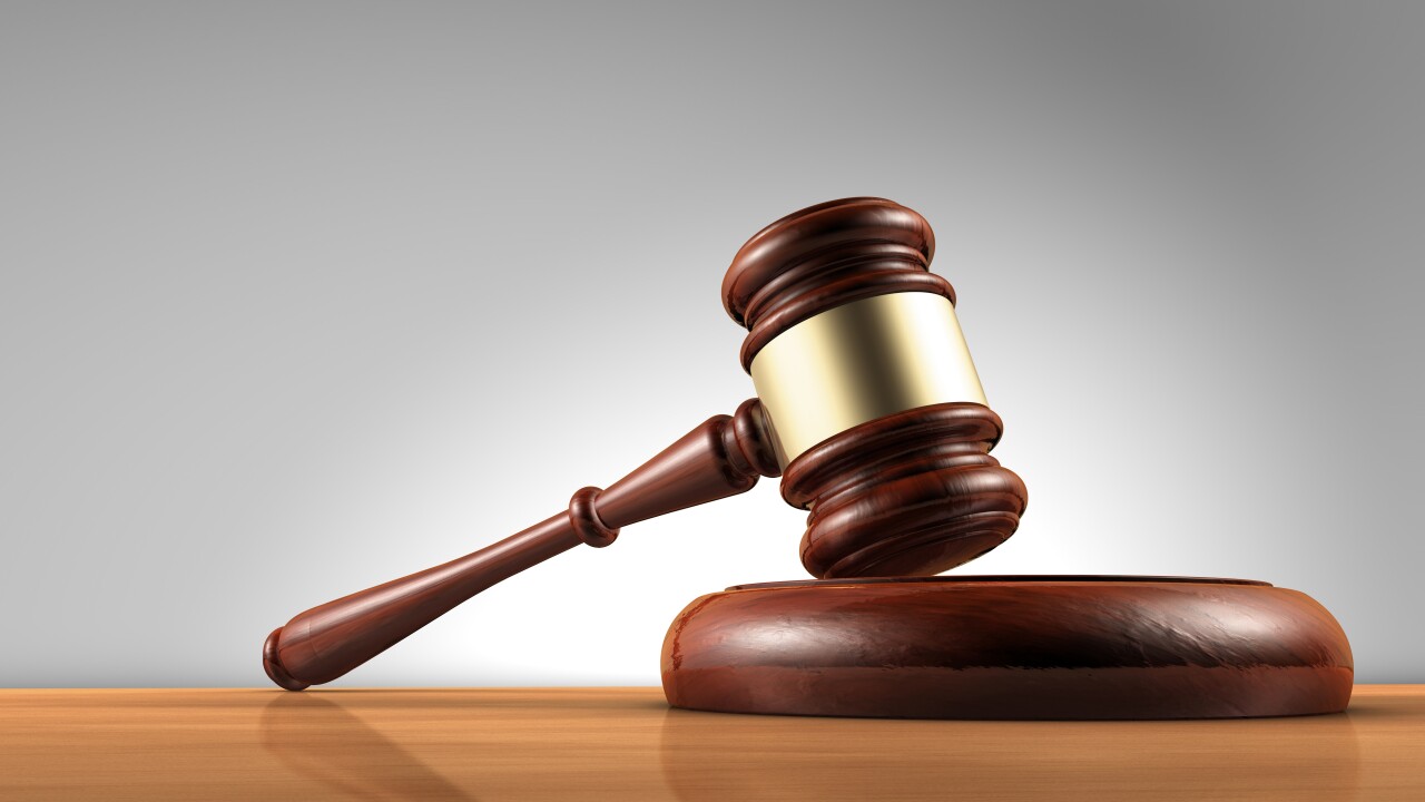 gavel-88191110-adobe.jpeg