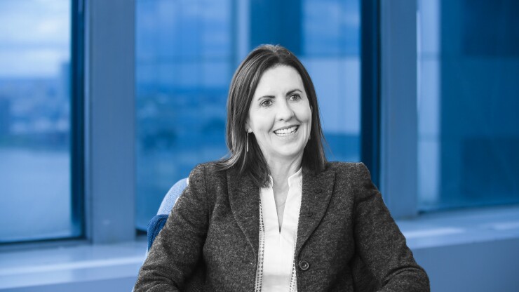 Alarm bells, arrogance and the crisis at Wells Fargo - Loretta Sperle