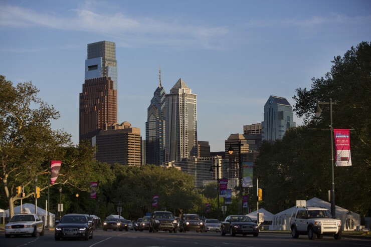 Philadelphia-skyline-bl-2015