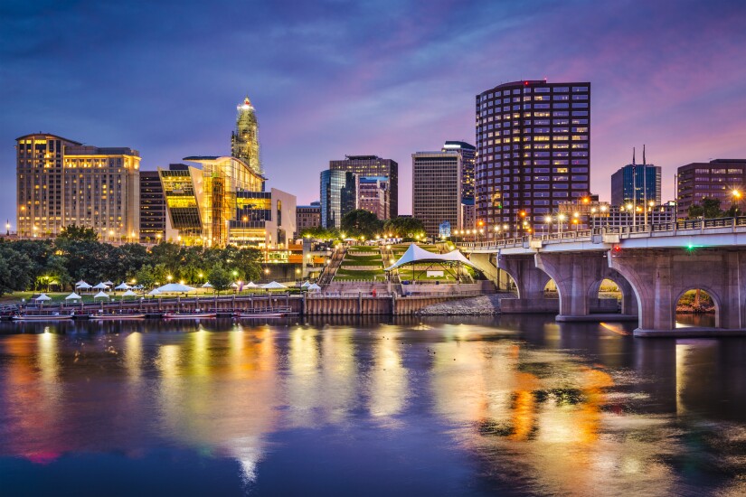 NMN011018-hartford.jpg