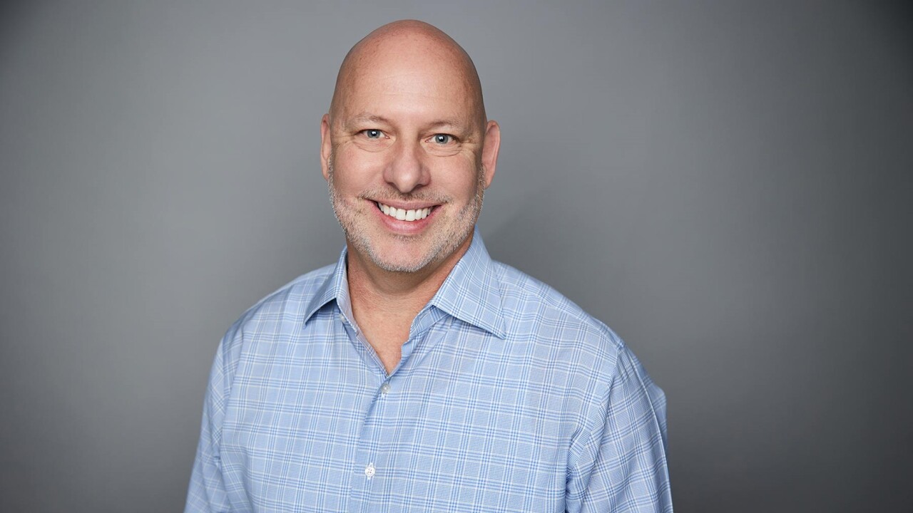 Headshot of Kevin Pierce of VikingCloud.