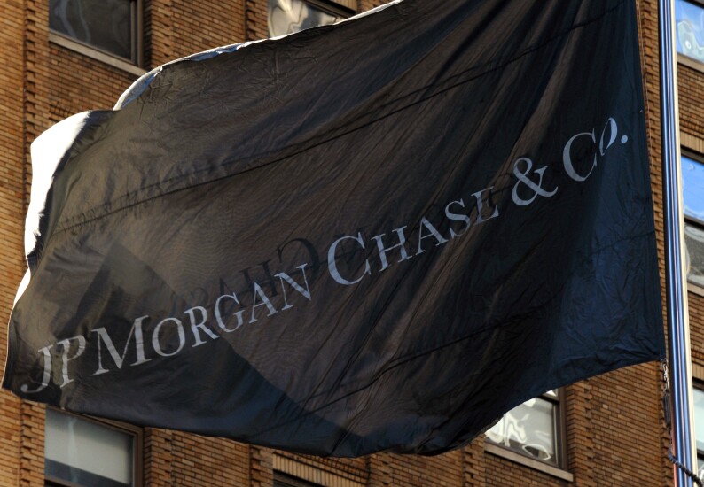 JPMorgan-flag-Bloomberg