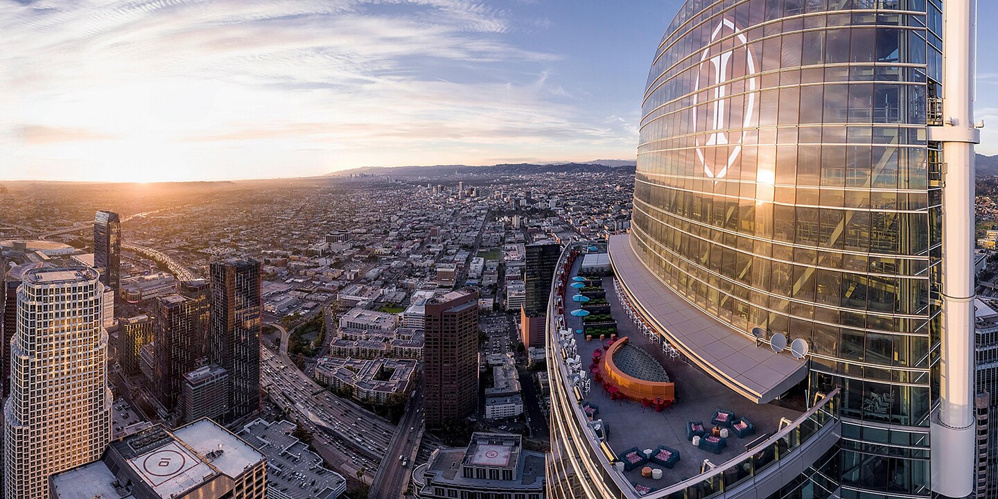 InterContinental Los Angeles Downtown - 1440 × 720