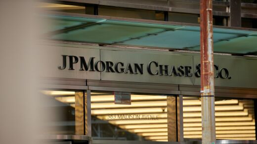 Bloomberg pickup re: deleted emails