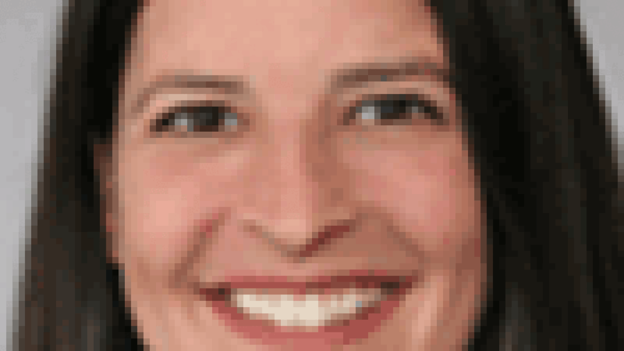 amy-curran-100.gif
