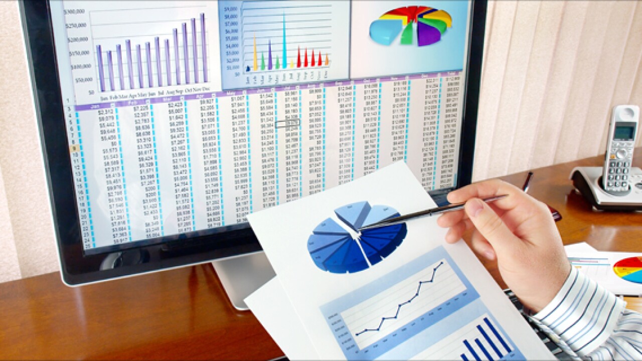 Thumbnail for Video: Banks Vie to Help Customers Manage Finances