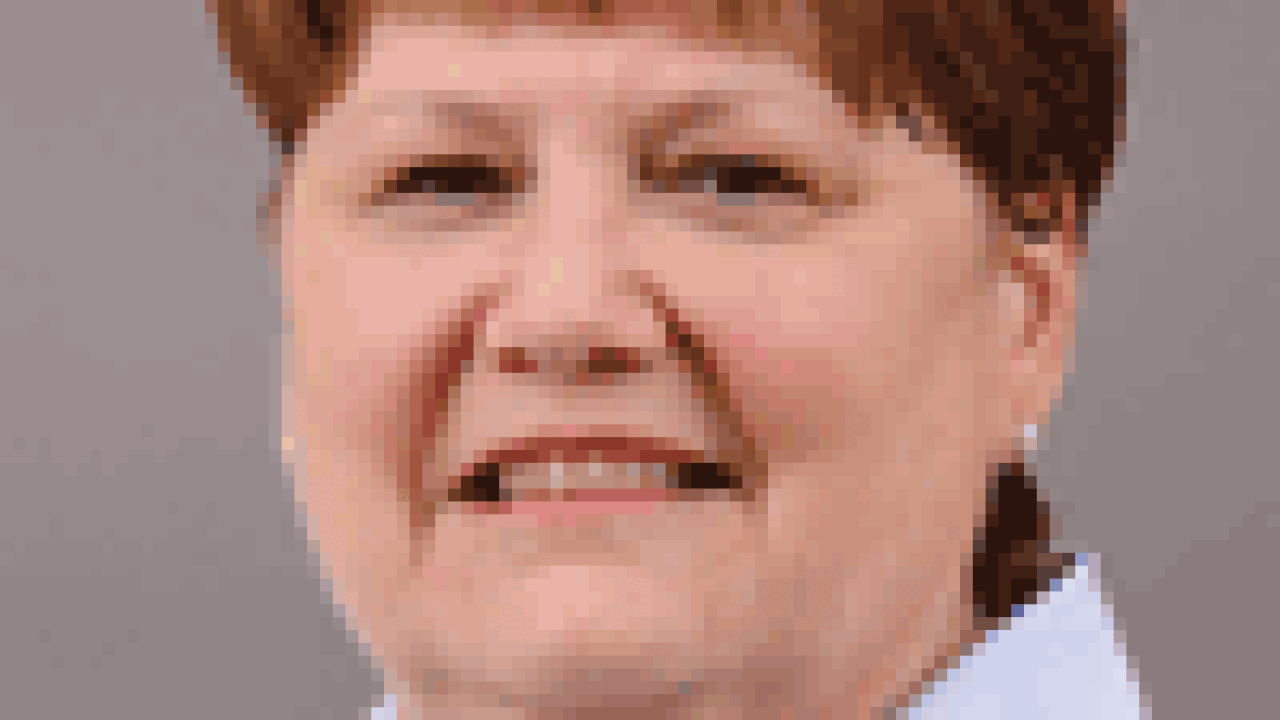 capella100x133.gif