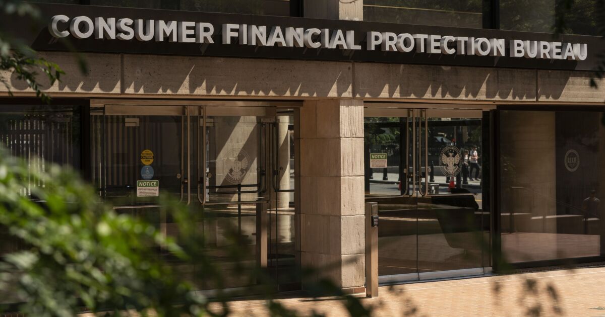 CFPB looks to rescind nonbank registry, ignore compliance