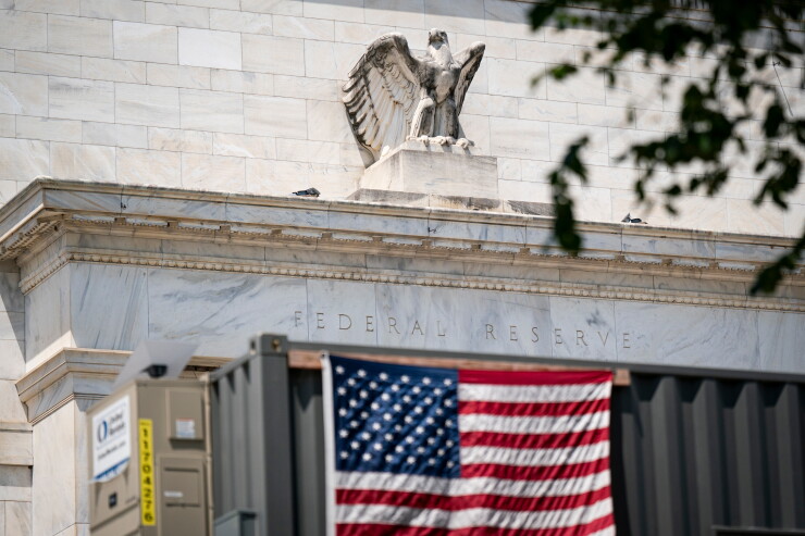 A picture of the Federal Reserve's headquarters.