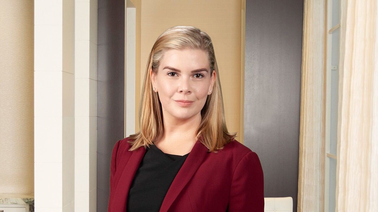 Rachel Hudgins headshot