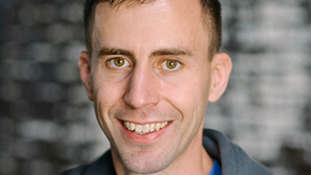 Tim Laehn.png