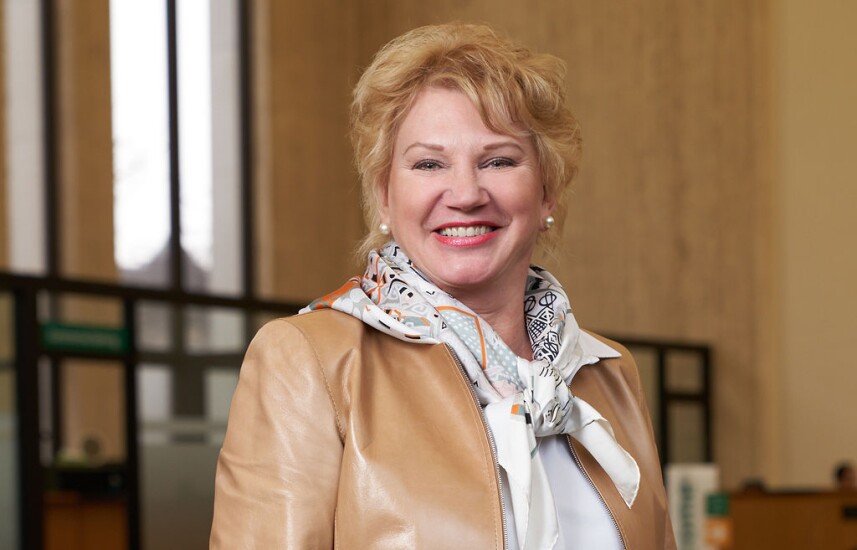 wibwatch21-michele-trolli-cardshowcrop