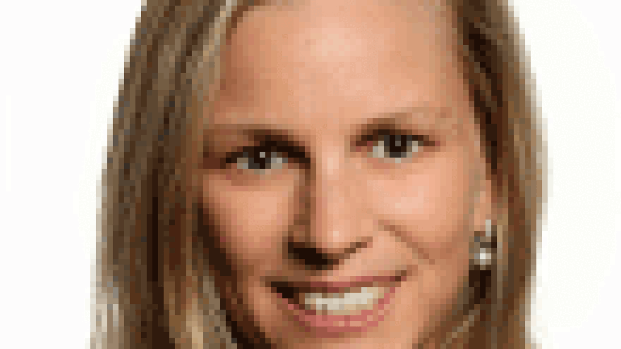 laura-bowles-100.gif