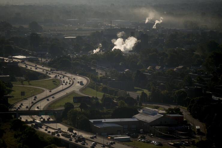new-york-thruway-buffalo-bl-20140924