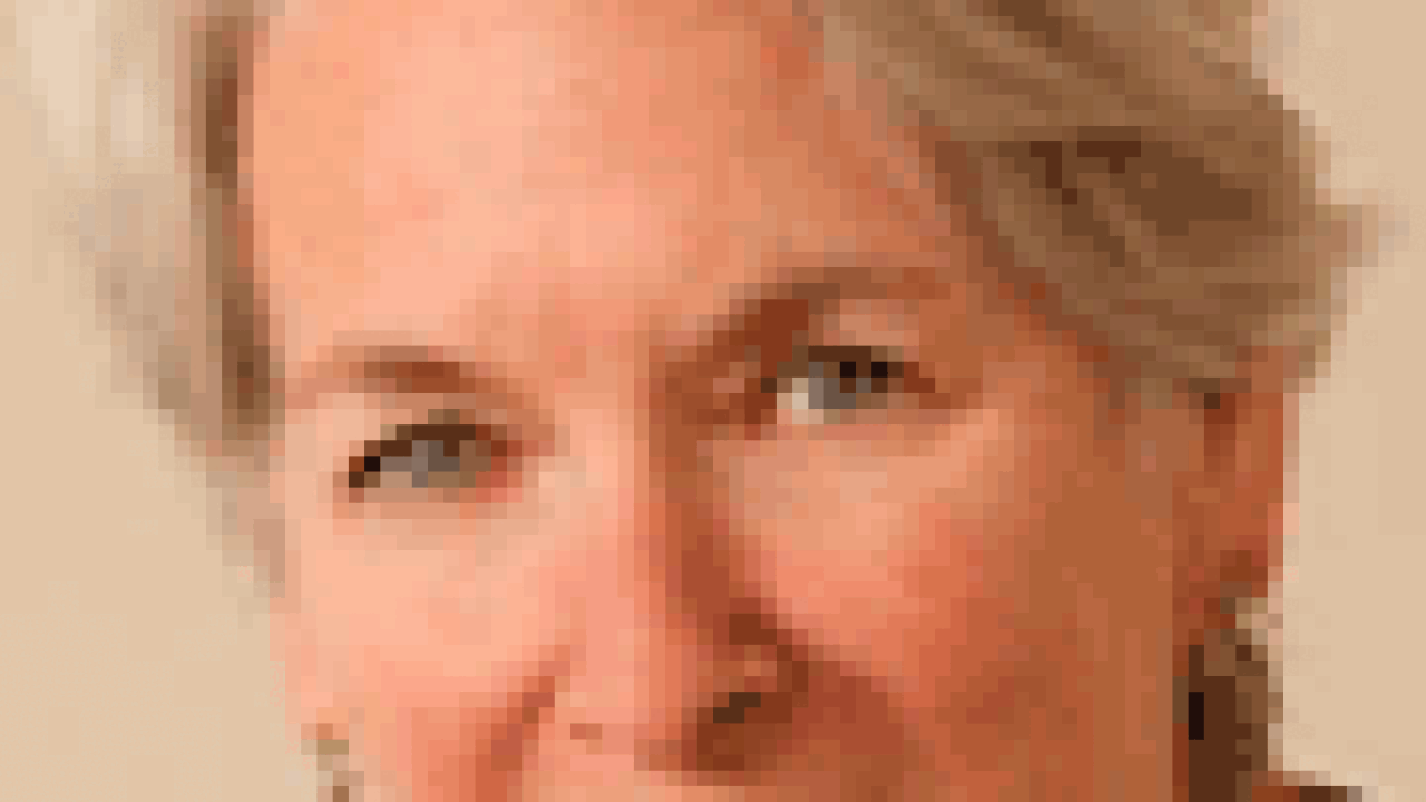 susanmacmichaeljohn90.gif