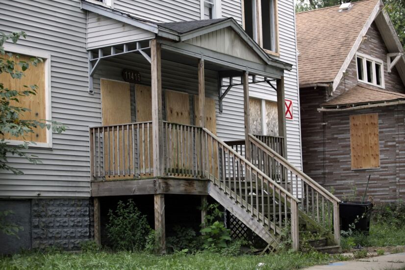 Black Homeowners Disappearing Where Obama Got Start