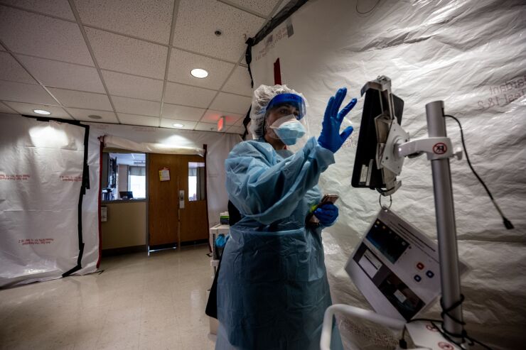 Nurse in intensive care unit during COVID epidemic
