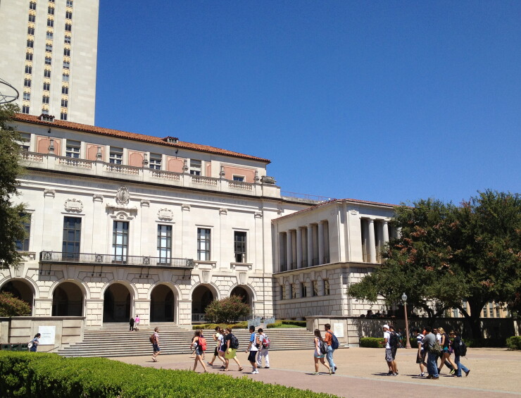 university-texas-campus-austin-bl-20120911