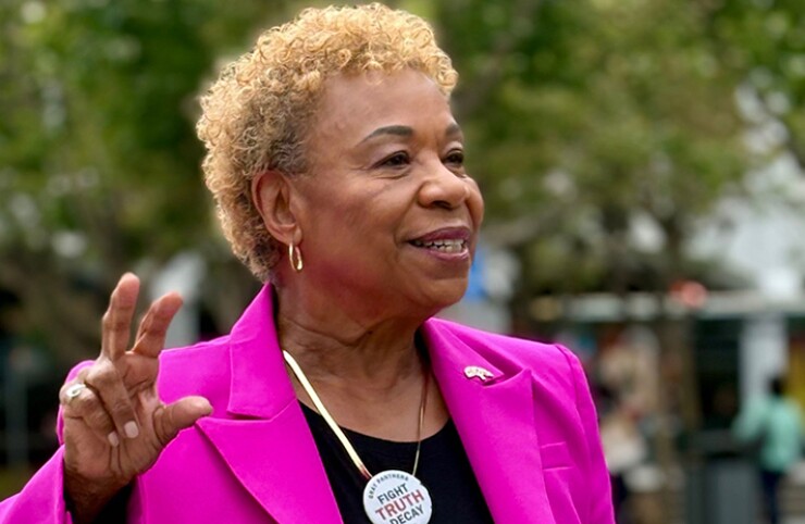 Oakland Mayor Barbara Lee