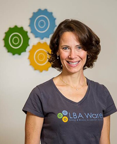 Lori Brewer