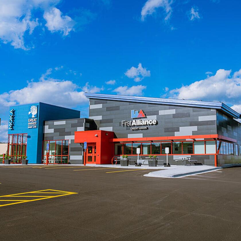 First Alliance Credit Union's shared branch space with Moka coffee and Great Harvest Bread Co.