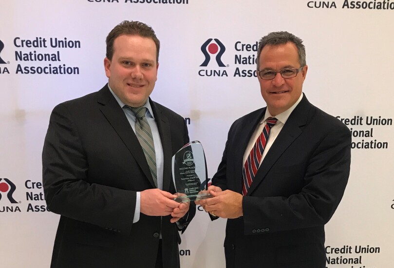 Teachers Ind 051217.jpg