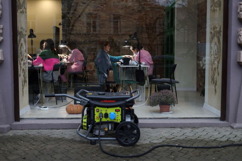 Generators Help Shops Keep Lights on for Ukrainians Hit by War