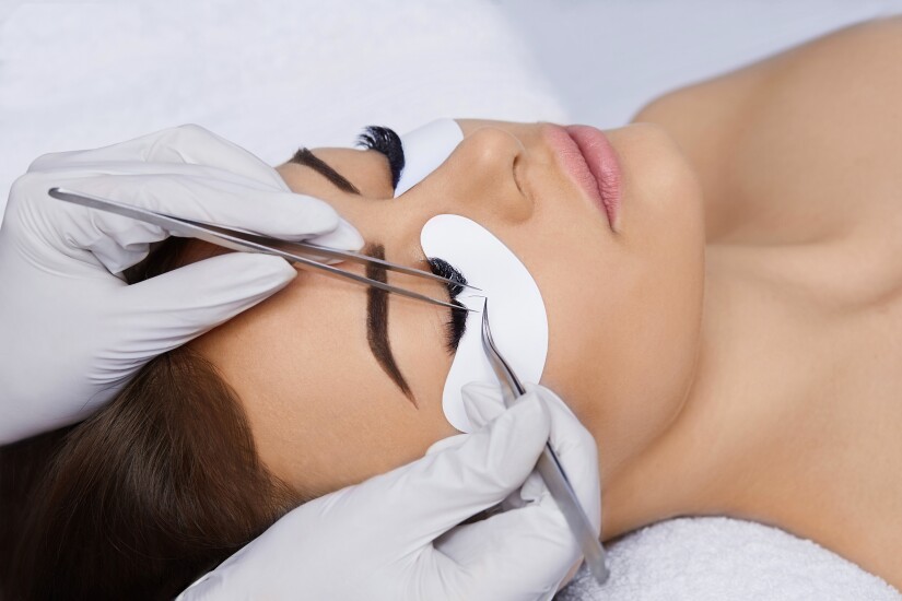 Eyelash extension