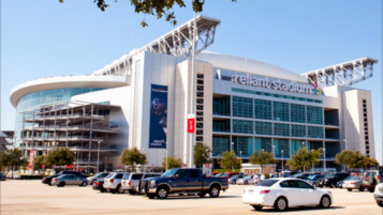 reliant-stadium-houston-credit-hchsa-357.jpg