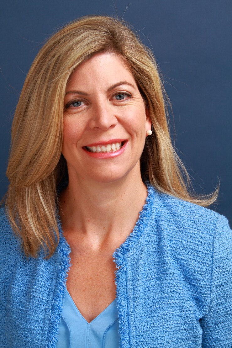 Sandra Powers Murphy is a sales consultant at marketing firm Noble ARK Ventures.