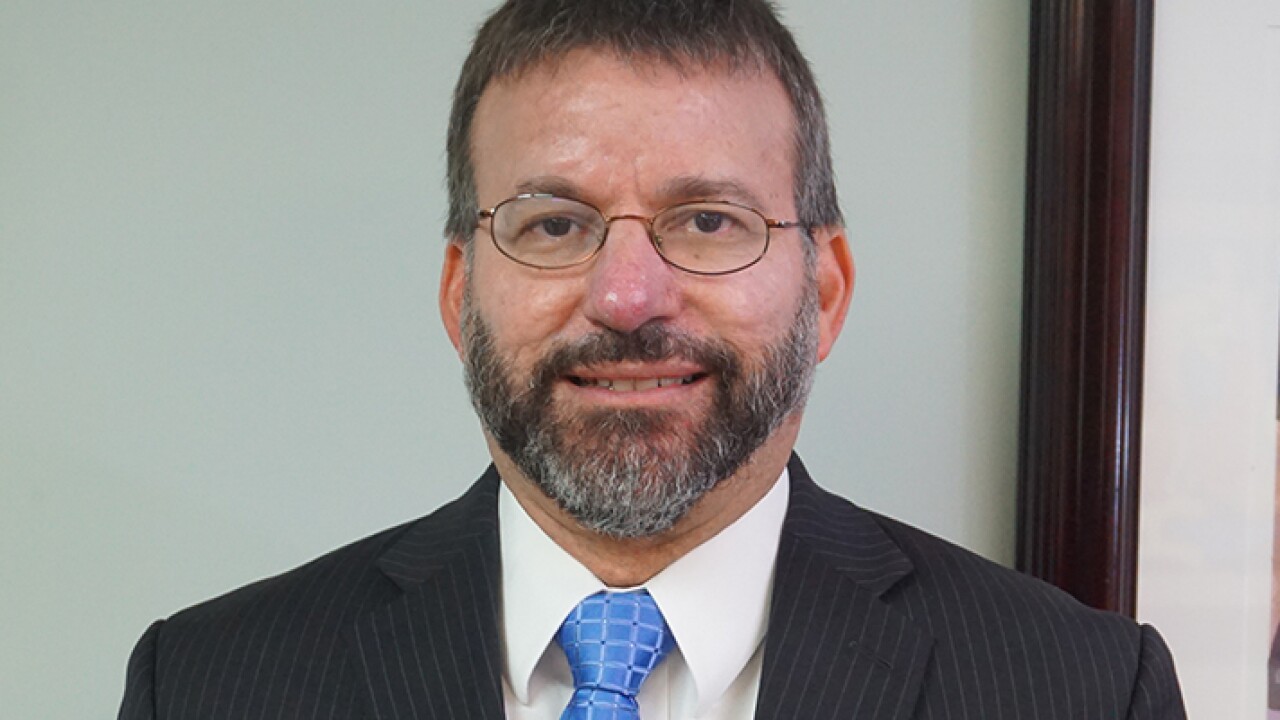 Vicente Feliciano, Advantage Business Consulting