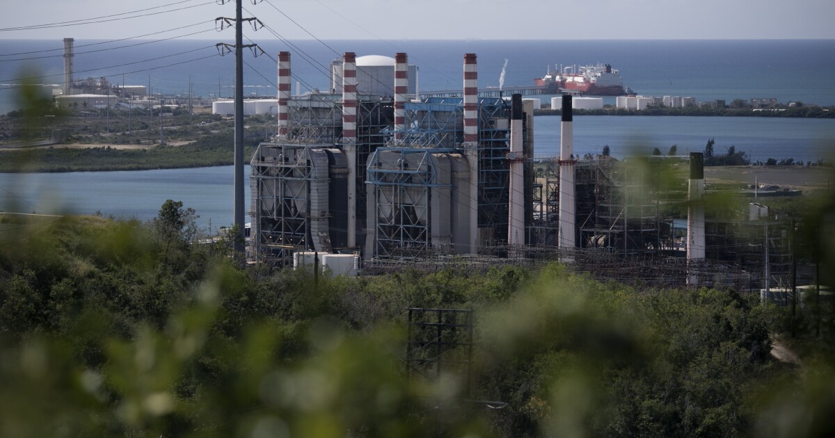 PREPA bondholders may challenge board's advisory fees PREPA bondholders may challenge board's advisory fees
