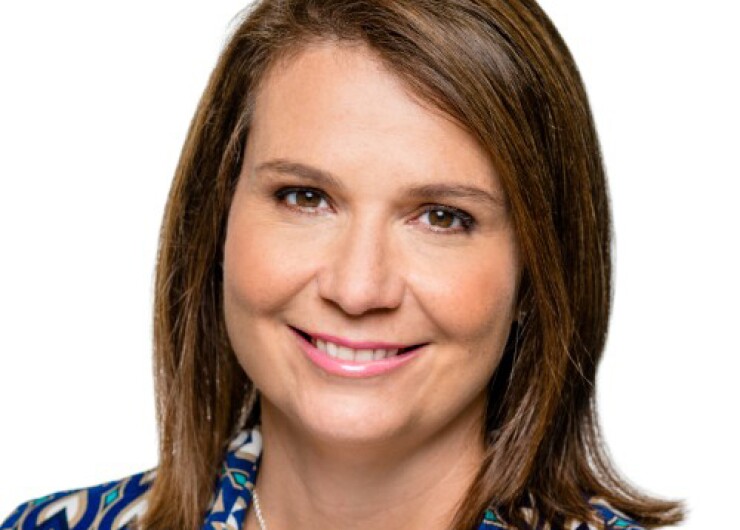 Eva Reda, American Express