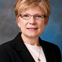 macdonald-linda100x133.jpg