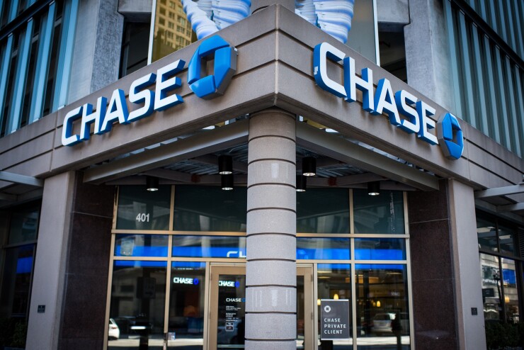 jpmorgan-chase-bl-040916.jpg