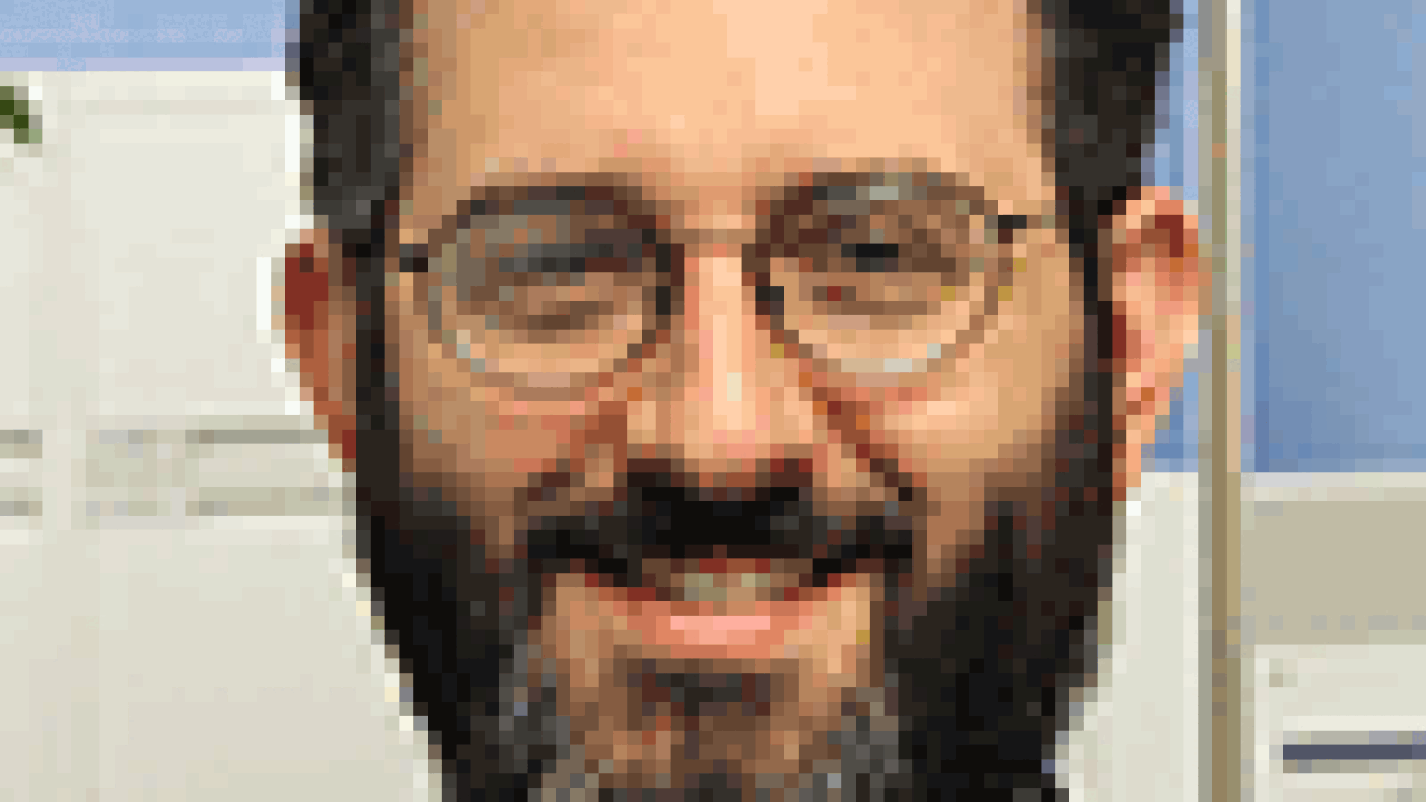 ethan-handelman-100.gif