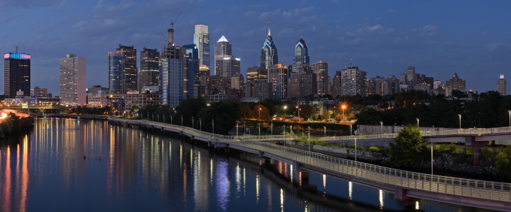 A picture of the Philadelphia skyline.