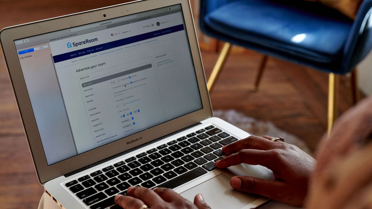 The SpareRoom app on a laptop computer arranged in Teaneck, New Jersey, U.S., on Thursday, April 28, 2022. With the average U.S. mortgage rate above 5% and home prices at record highs, homeownership feels increasingly out of reach, particularly for young, first-time buyers. To make it work, some are renting out rooms or basements and using the extra income to help offset their costs. Photographer: Gabby Jones/Bloomberg
