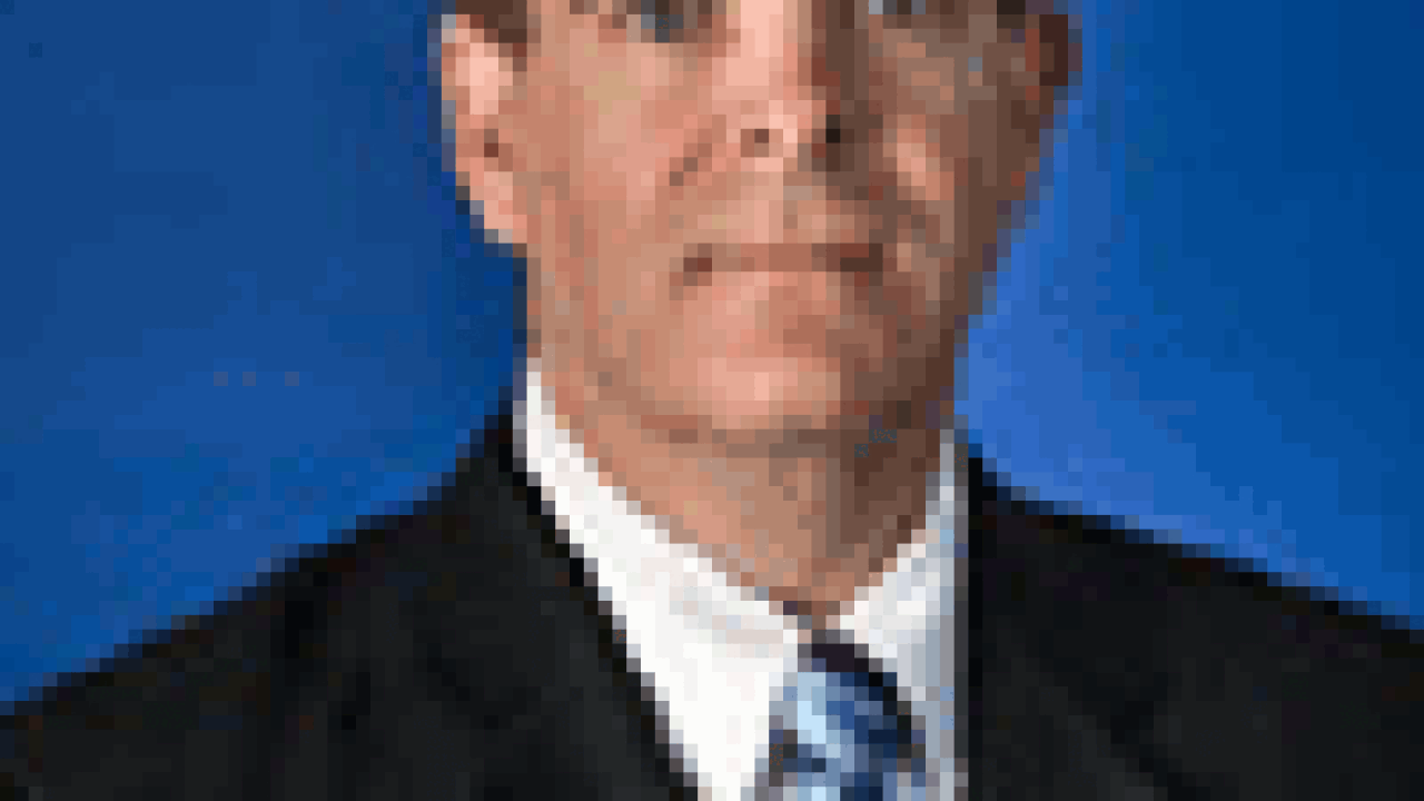 kevin-holloran-100.gif