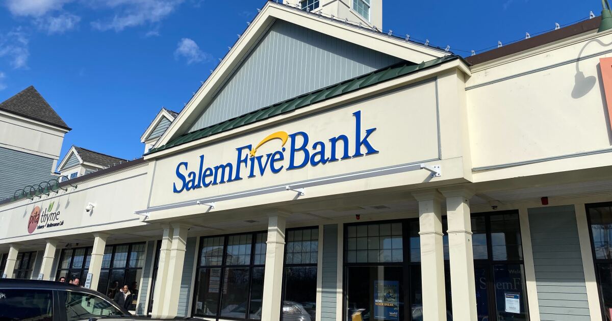 A Massachusetts mutual bank moves into private banking A Massachusetts mutual bank moves into private banking